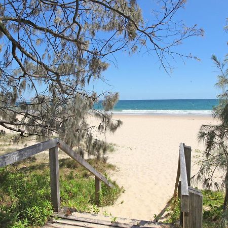 Windmill 4 Two Bedroom Beachside Apartment On Parkyn Parade Mooloolaba Ngoại thất bức ảnh