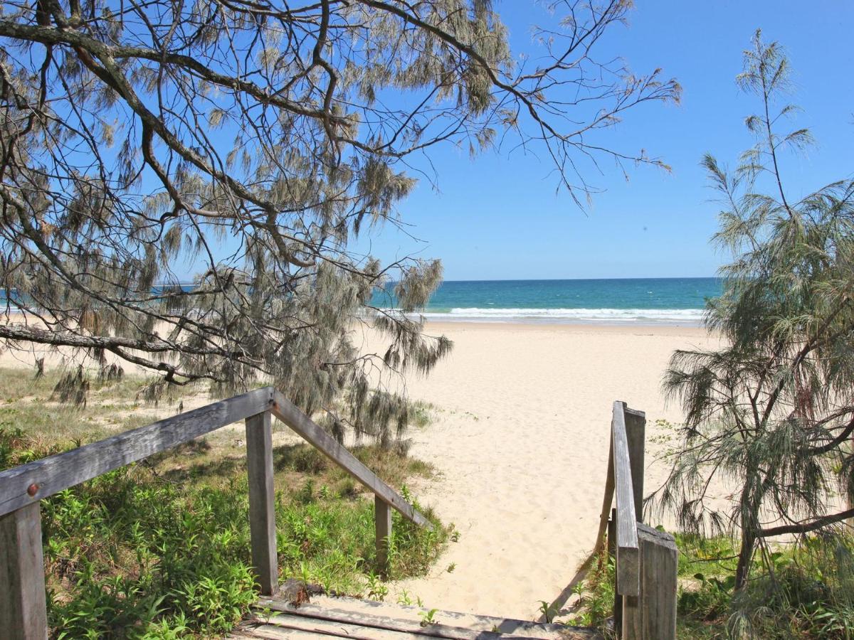 Windmill 4 Two Bedroom Beachside Apartment On Parkyn Parade Mooloolaba Ngoại thất bức ảnh